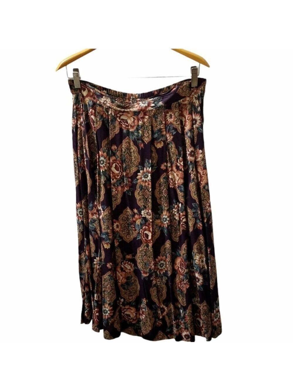 VINTAGE Norton McNaughton Pleated Skirt And Blouse With Floral Design 8P Petite - Picture 6 of 11